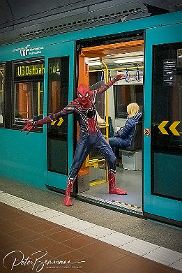 IMG_01130 Mit Spider Man on Mainhatten Tour Spider Man - @crazychaoscosplay . .