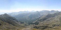 Col de la Bonnette Col de la Bonnette(F), 2800 .N.N, mittags 12:00 Uhr - strahlend blauer Himmel und grandiose Fernsicht - Motorrad-Tour 2004