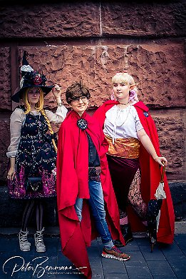 IMG 53199  @localabysscosplay as Lup Taaco @the_stolen_century as Barry Bluejeans @cotten.lina as Taakofrom  Podcast: The Adventure Zone : LR_Excessor