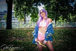 IMG 53246  @Joltesse - K/DA Akali pink Fanart Versions - league of Legends : LR_Excessor