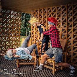 IMG_RP_05581-2 @firerosesaki als Shoto Todoroki (3. Staffel Version) @ra.cosplay als Kirishima Eijirou (casual version) und Bakugou Katsuki (casual version) Manga: Boku no...