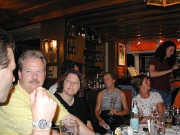 P8170101  gemütliches Beisammensein im Hotel Goldener Greif