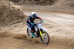 R62_13781 null