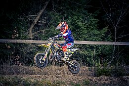 R62_13825 null