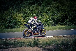 R62_25897 null