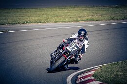 R62_27089 null