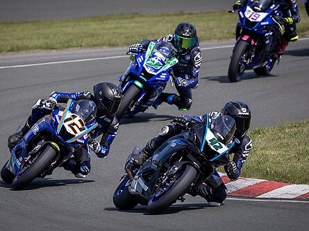 YamR7Cup Yamaha R7 Cup - Race 1