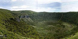 Azoren Insel Faial Die Azoren Insel Faial liegt zwischen 38° 31' und 38° 39' nördlicher Breite und zwischen 28° 36' und 28° 50' westlicher Länge. Die Fläche beträgt 172 km², und...