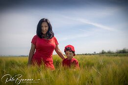 IR6_11581 Beim Shooting in mnnlicher Begleitung - Happiness, Mutti und junior