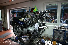 IMG 0253  BMW Motorrad auf der Werkbank
