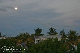 128_2865 Blick vom Balkon am frhen Abend (18 Uhr)